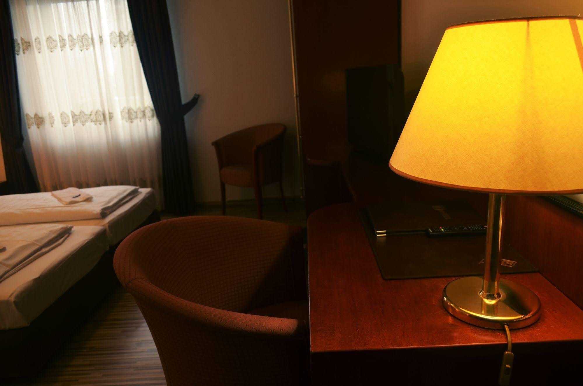 As Hotel Göttingen Dış mekan fotoğraf