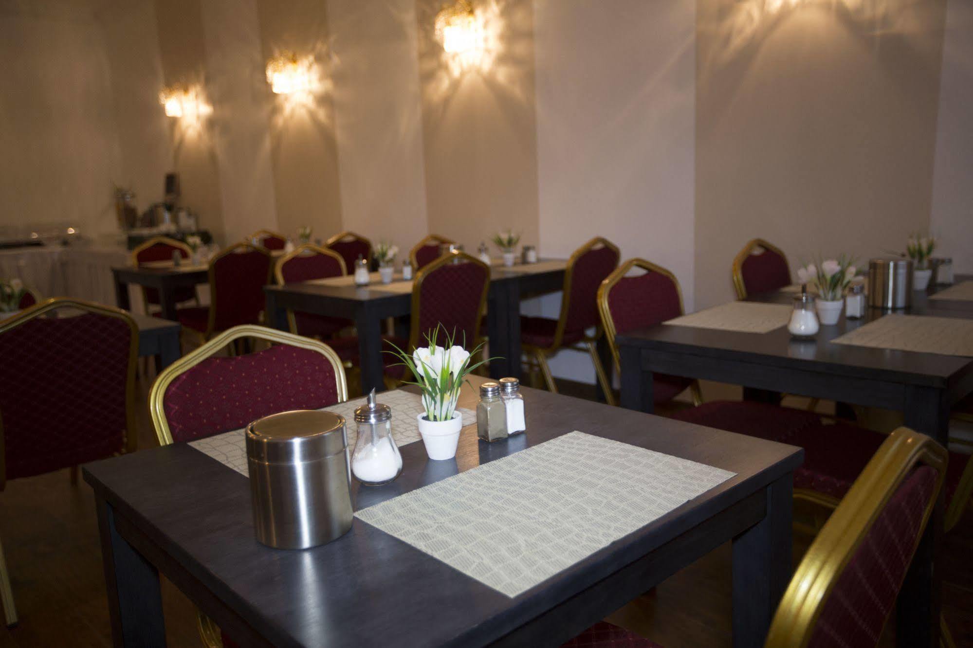 As Hotel Göttingen Dış mekan fotoğraf